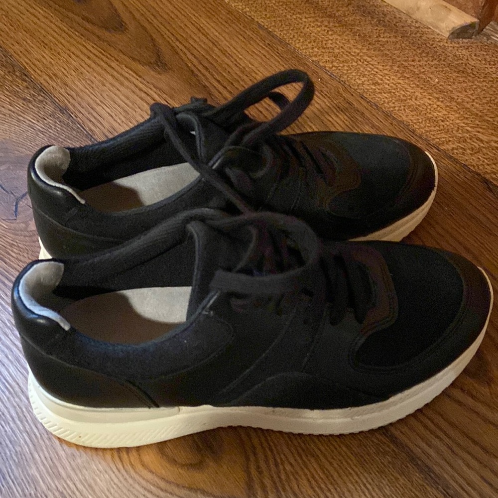 Everlane The Trainer shoe - Size 8